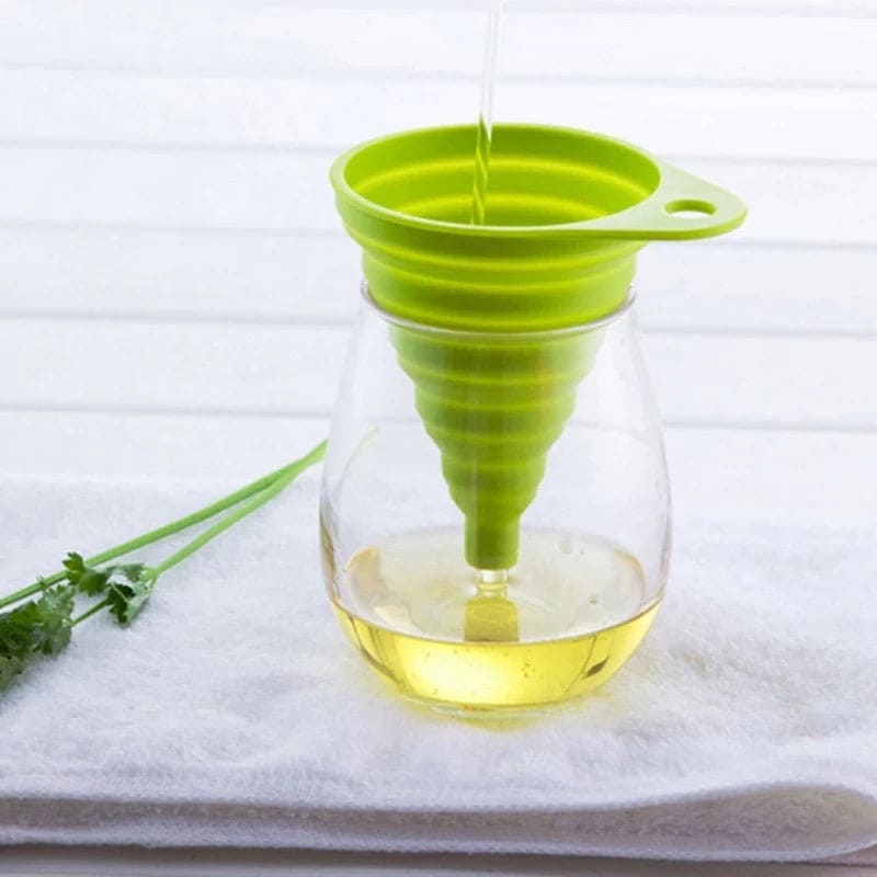 Flexible Silicone Foldable Kitchen Funnel, Liquid Oil Hopper Tool Kitchen Funnels for Bottle Liquid Transfer Flexible Silicone Foldable Kitchen Funnel, Liquid Oil Hopper Tool Kitchen Funnels for Bottle Liquid Transfer
